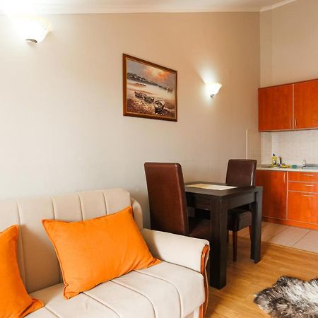 Guest House Perper Tivat Ngoại thất bức ảnh
